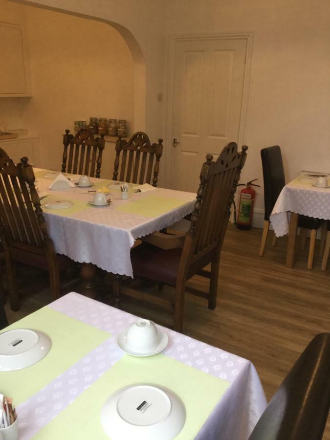 Fernville Guest House 웨스턴슈퍼매어 외부 사진