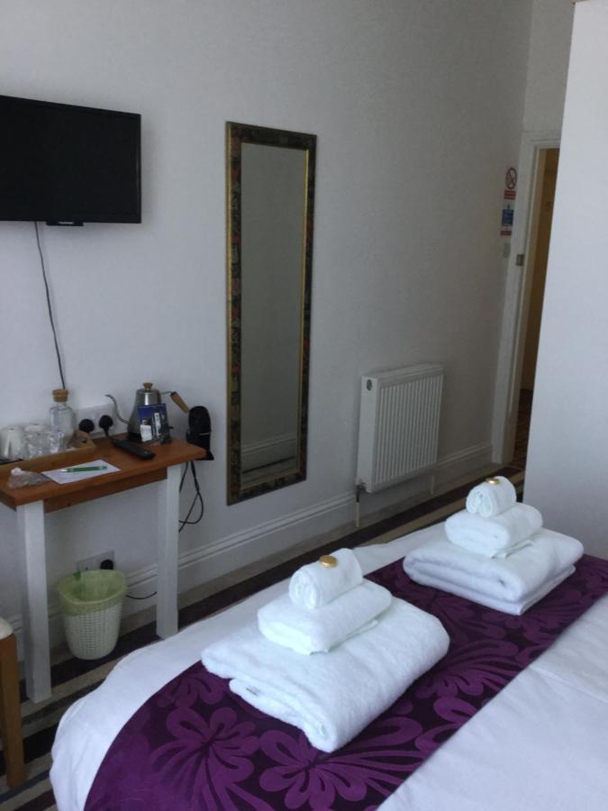 Fernville Guest House 웨스턴슈퍼매어 외부 사진