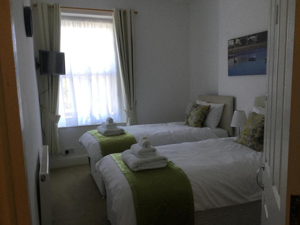 Fernville Guest House 웨스턴슈퍼매어 외부 사진